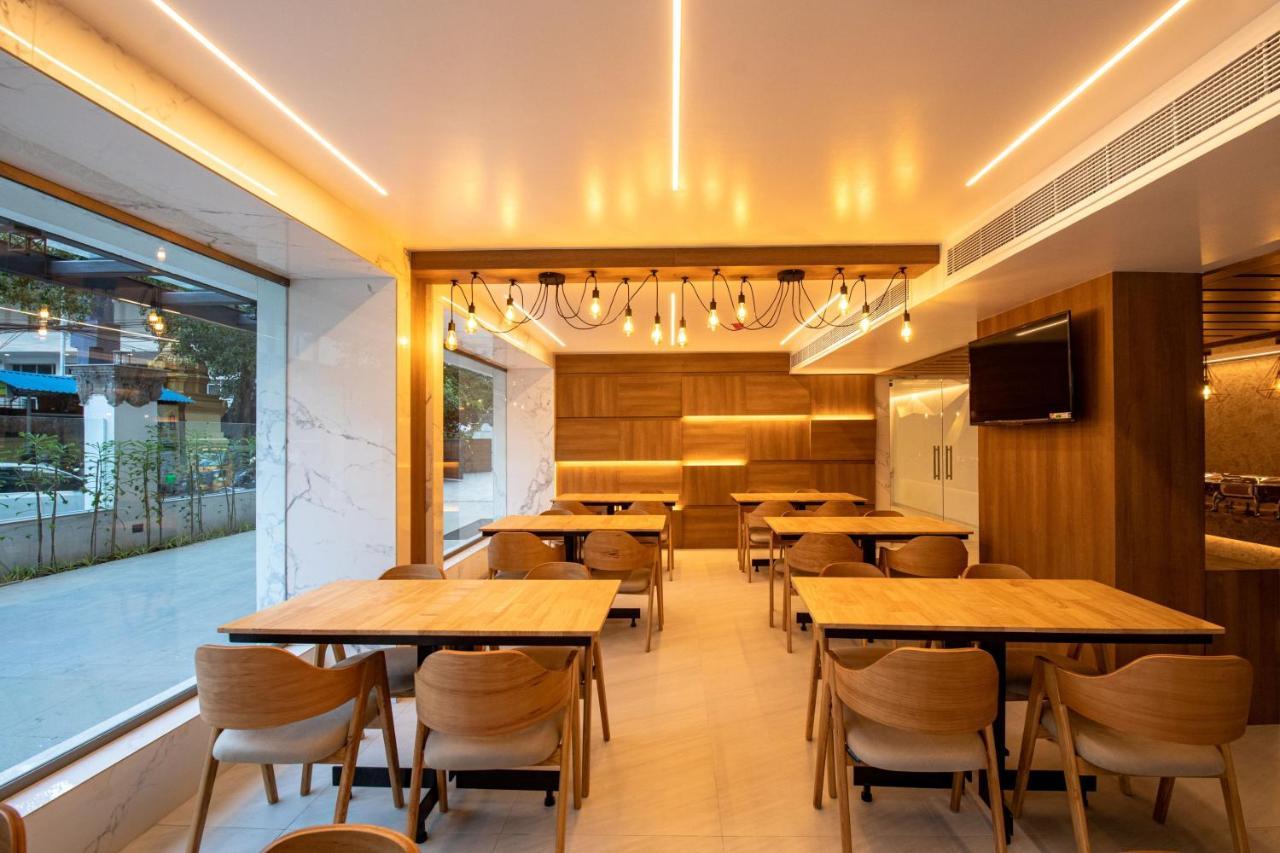 Rathna Residency - Near Us Consulate Hotel Madras Buitenkant foto