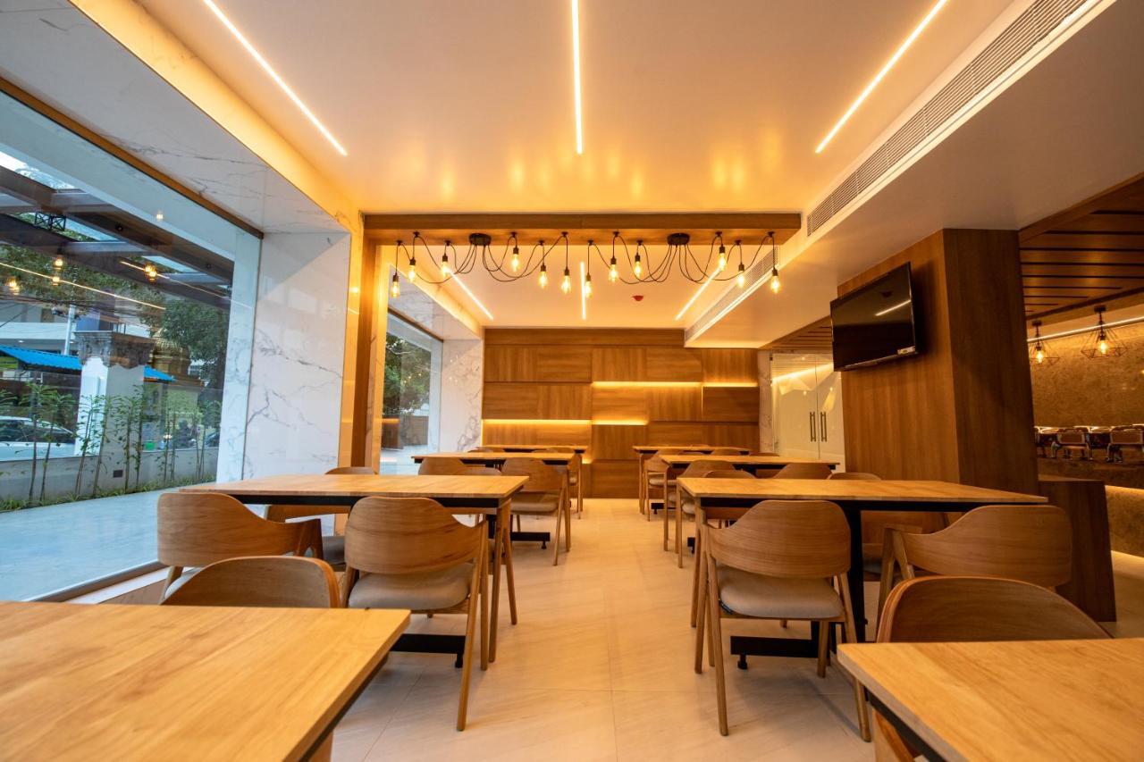 Rathna Residency - Near Us Consulate Hotel Madras Buitenkant foto