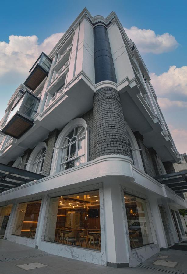 Rathna Residency - Near Us Consulate Hotel Madras Buitenkant foto