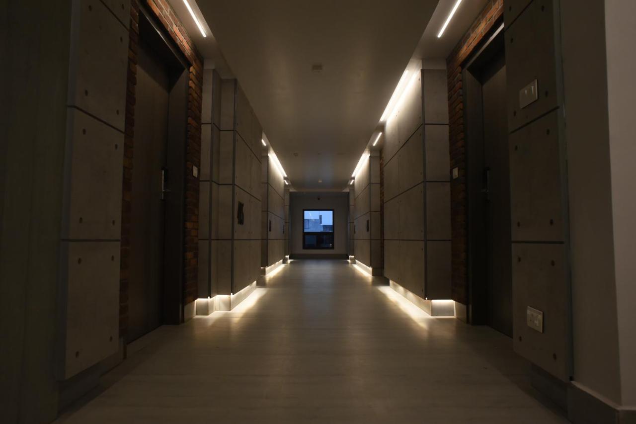 Rathna Residency - Near Us Consulate Hotel Madras Buitenkant foto