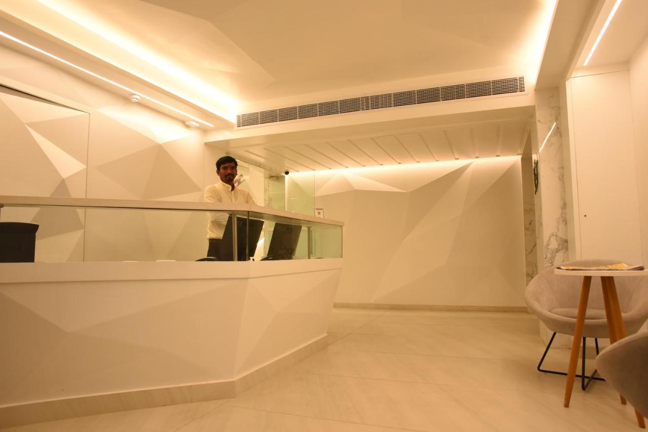 Rathna Residency - Near Us Consulate Hotel Madras Buitenkant foto